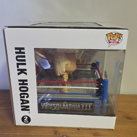 Funko WWE Hulk Hogan and Andre The Giant Vinyl Figures 2-Pack - Picture 2 of 6